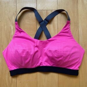Victoria Sport Women's Crossback Sports Bra